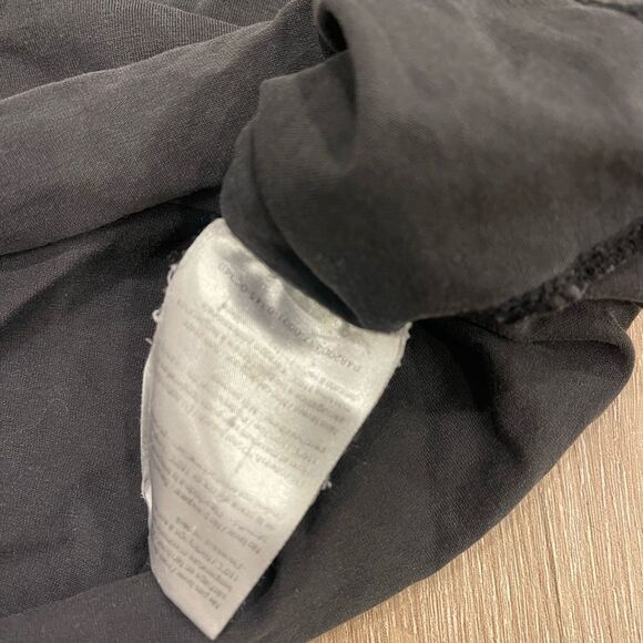 Valentino Garavani Black Vlogo Women's T-Shirt Size Small - Picture 6 of 7